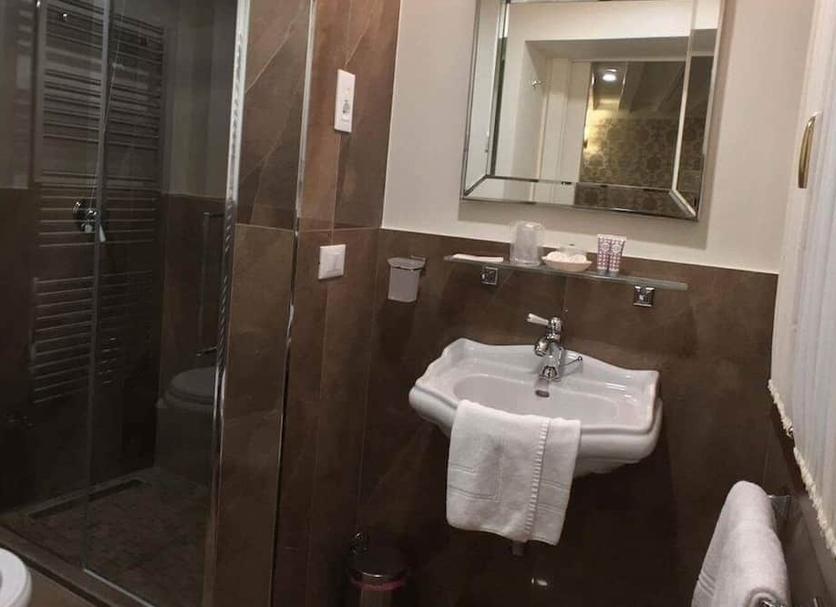 Bathroom Photo