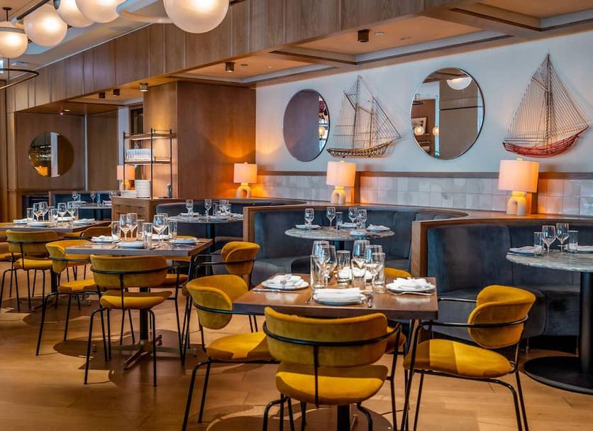 Restaurant Photo
