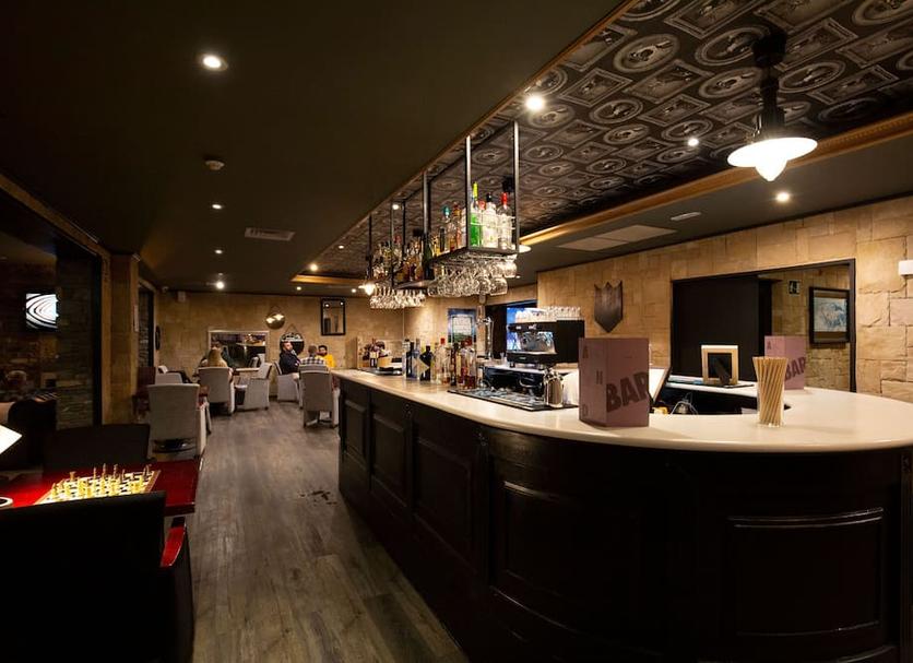 Bar Photo