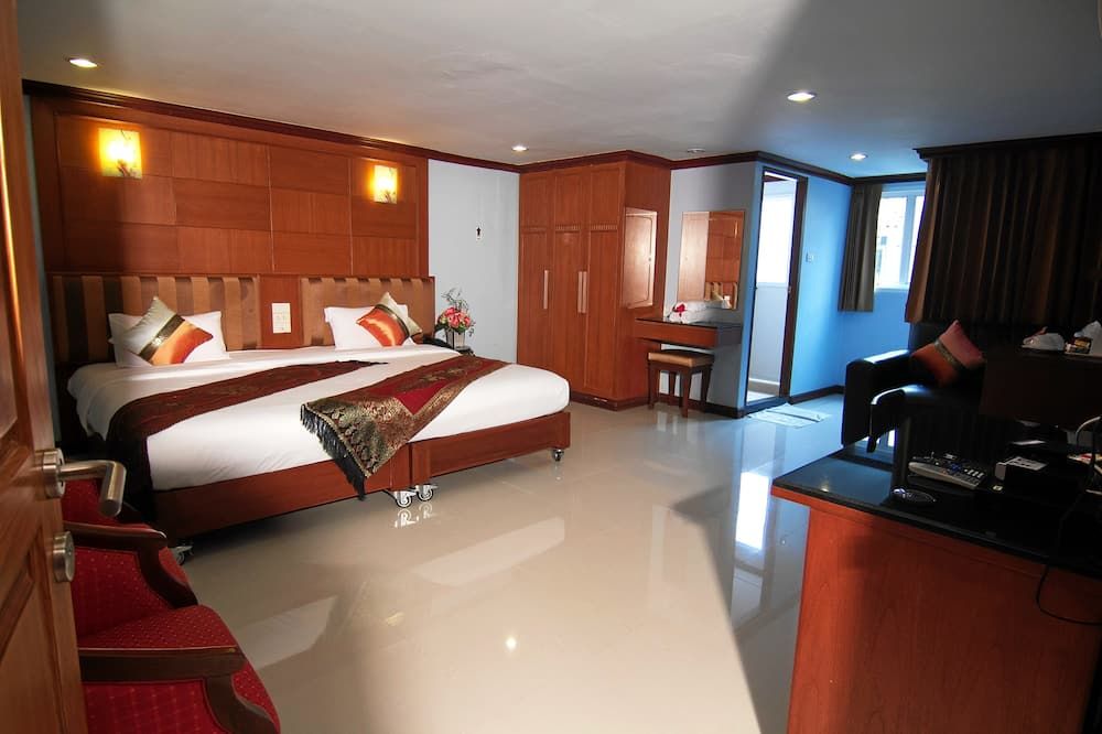 Bedroom