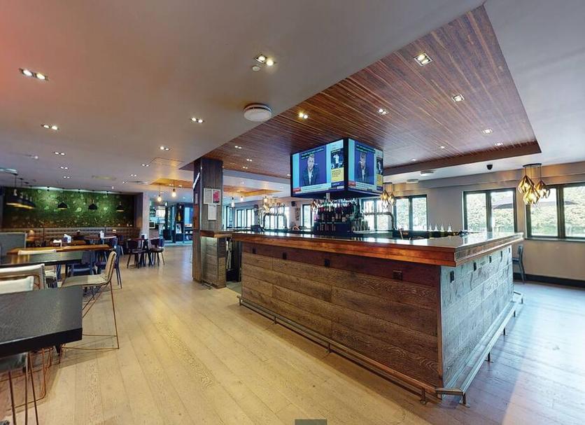 Bar Photo