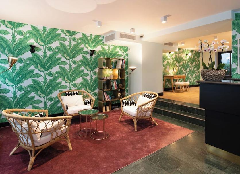 Lobby Photo