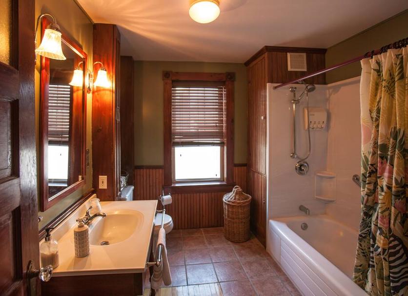 Bathroom Photo