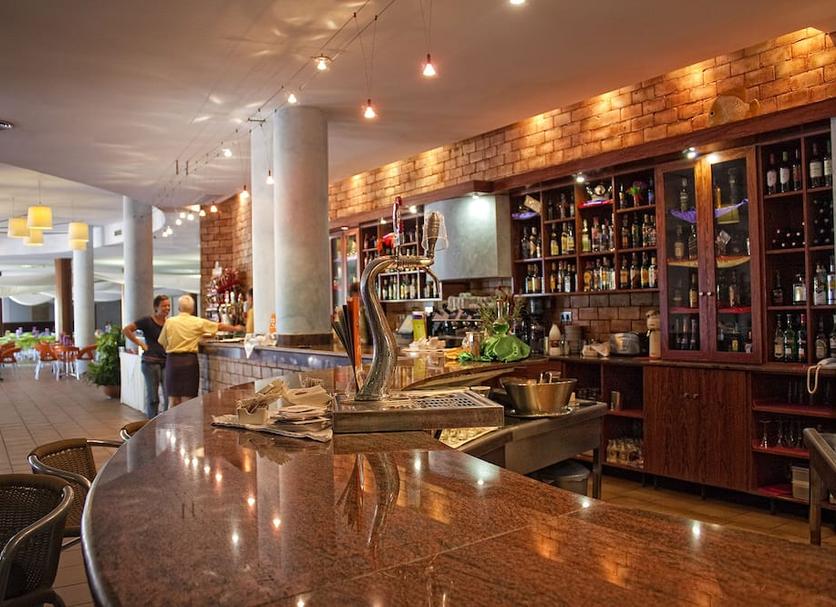 Bar Photo
