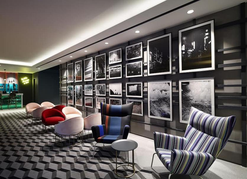 Lounge Photo
