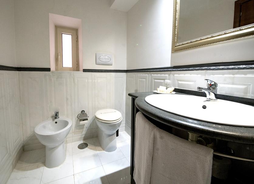 Bathroom Photo
