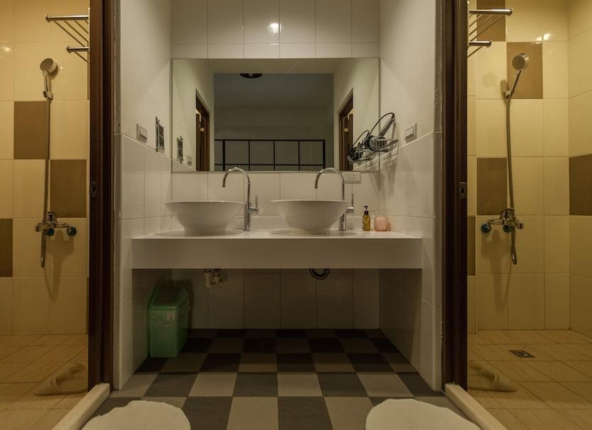 Bathroom Photo