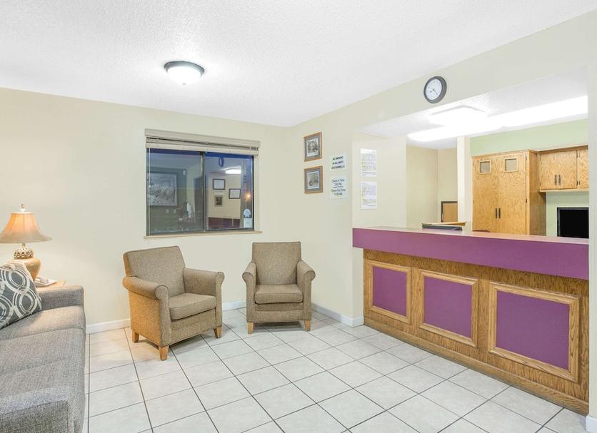 Front desk Photo