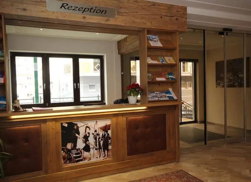 Front desk Photo