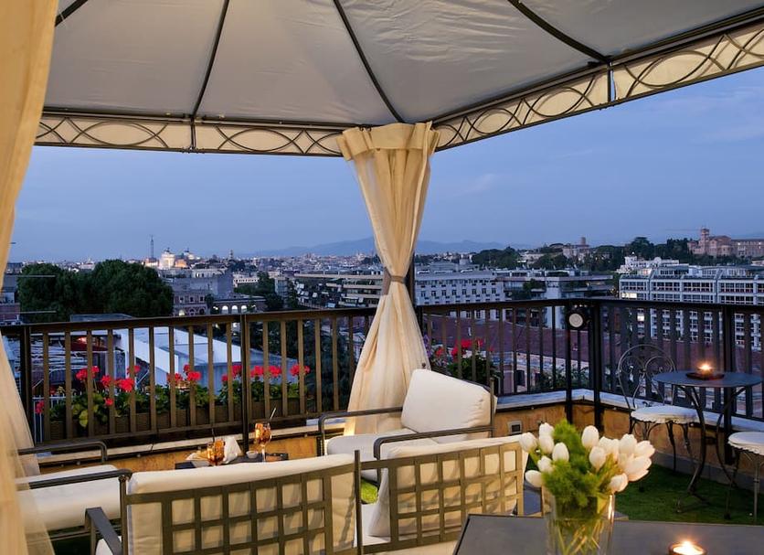 Balcony Photo