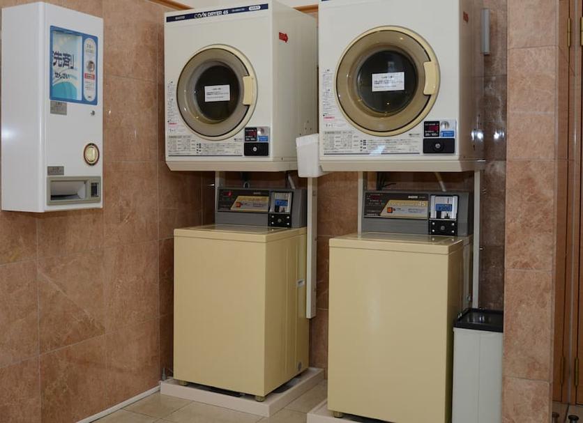 Laundry facility Photo
