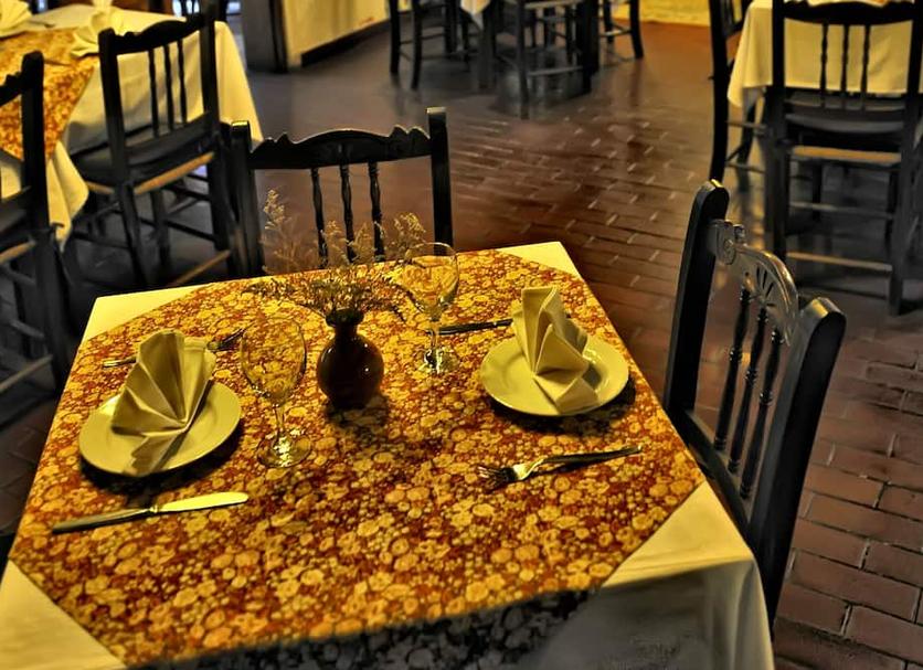 Dining room Photo