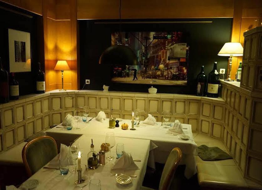 Restaurant Photo