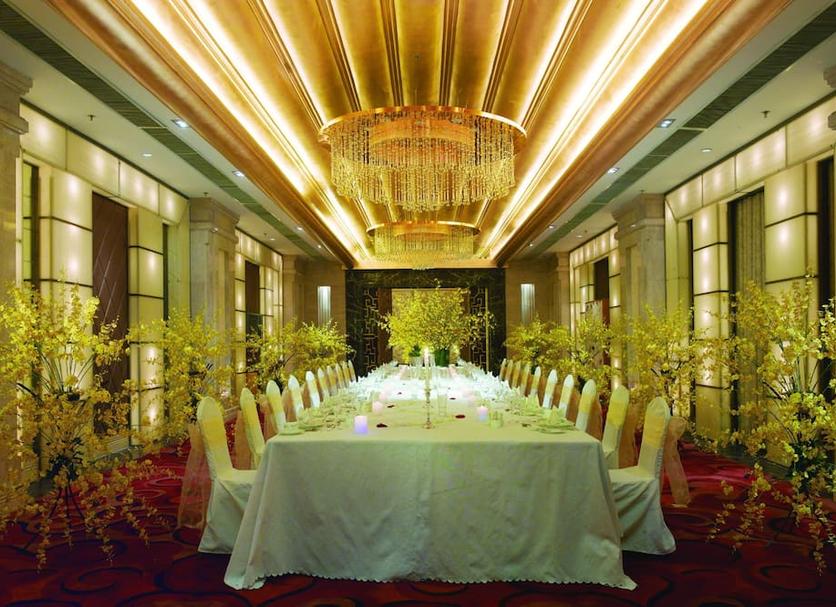 Banquet hall Photo