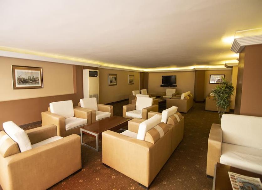 Lounge Photo