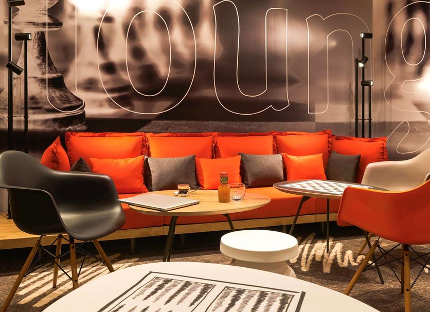 Lounge Photo