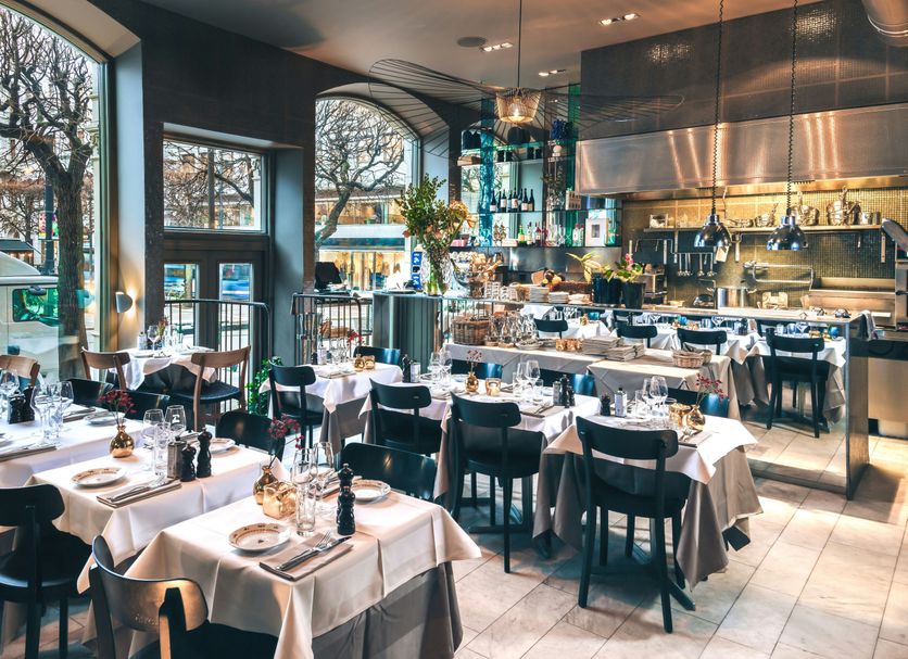 Restaurant Photo