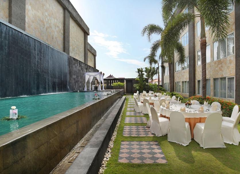 Banquet hall Photo