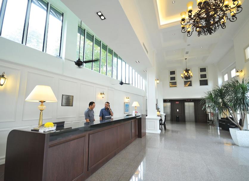 Front desk Photo