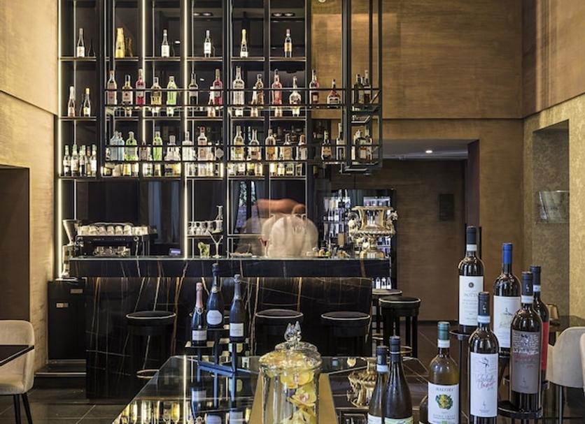 Bar Photo