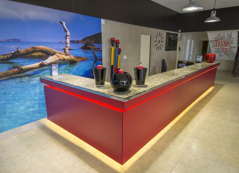 Front desk Photo