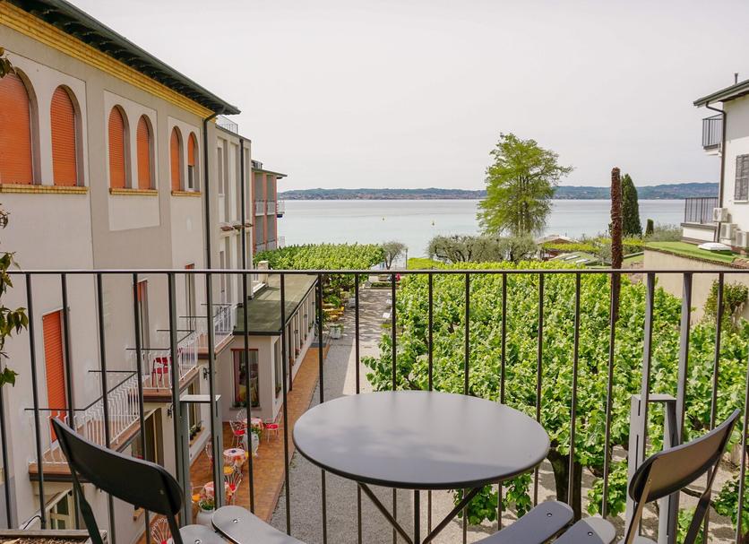 Balcony Photo