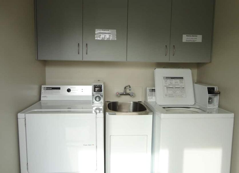 Laundry facility Photo