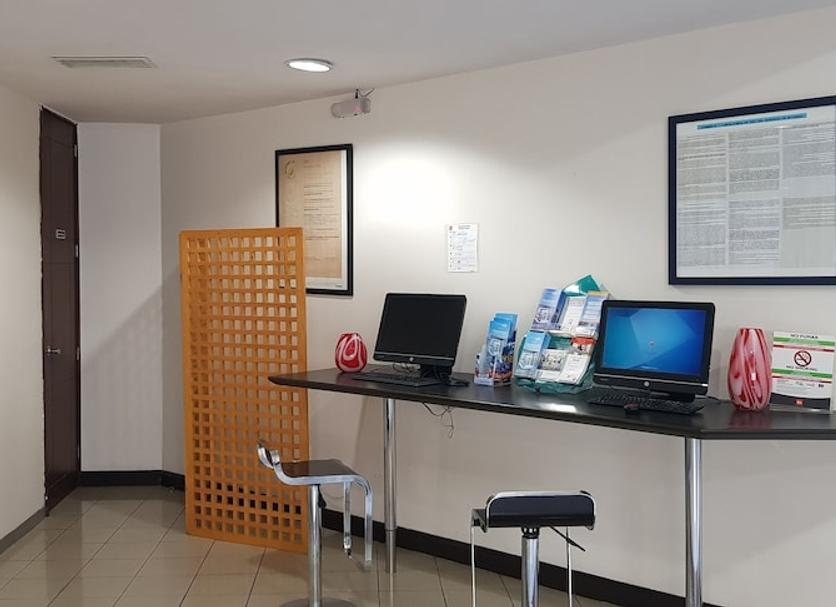 Business centre Photo