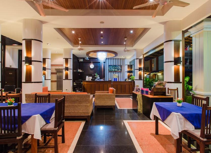 Restaurant Photo