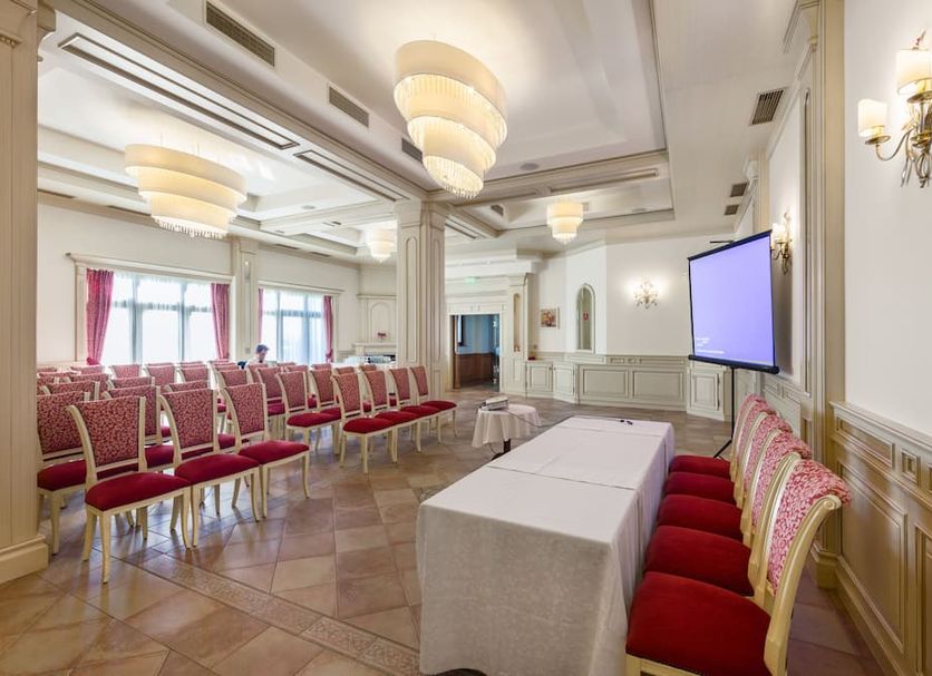 Conference room Photo
