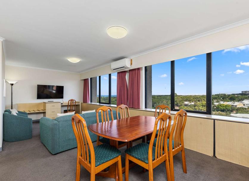 Dining room Photo
