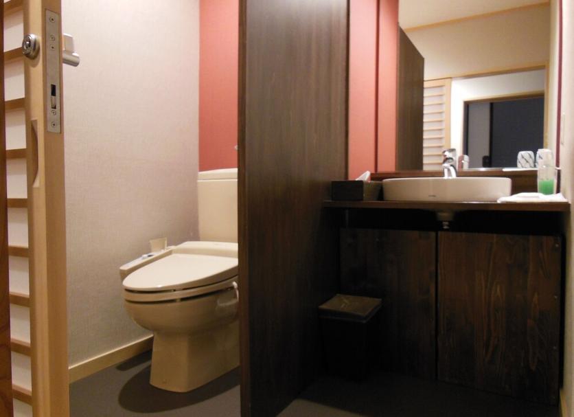 Bathroom Photo