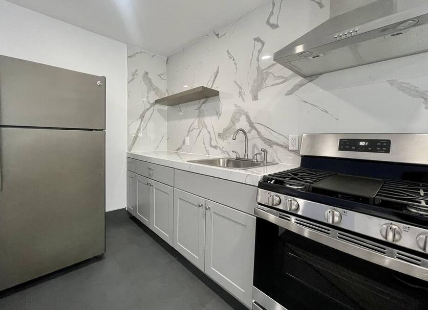 Kitchen Photo