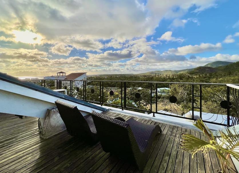 Balcony Photo