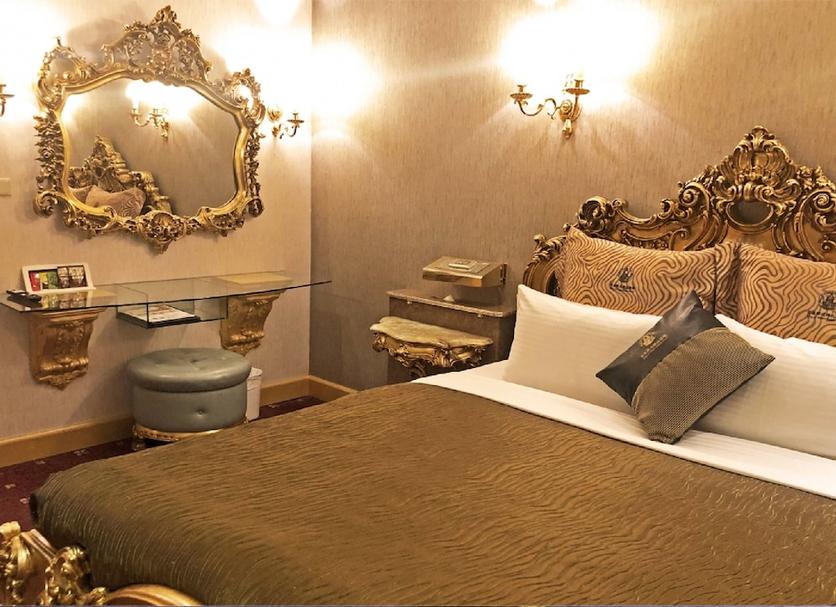 Bedroom Photo
