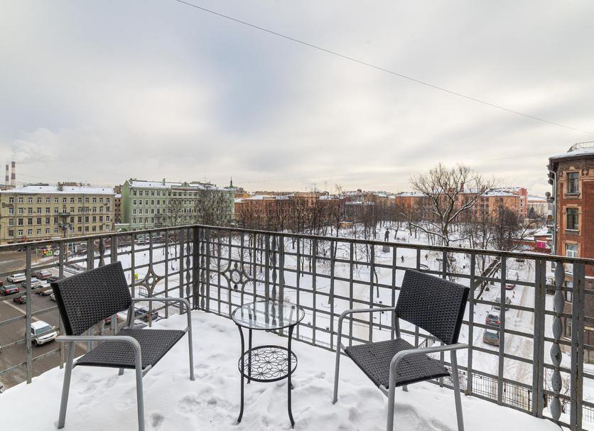 Balcony Photo