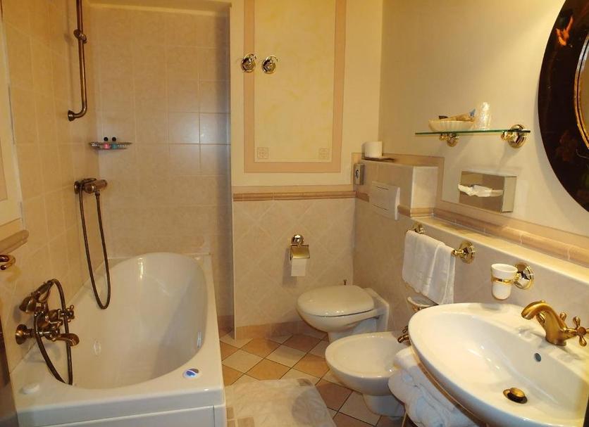 Bathroom Photo