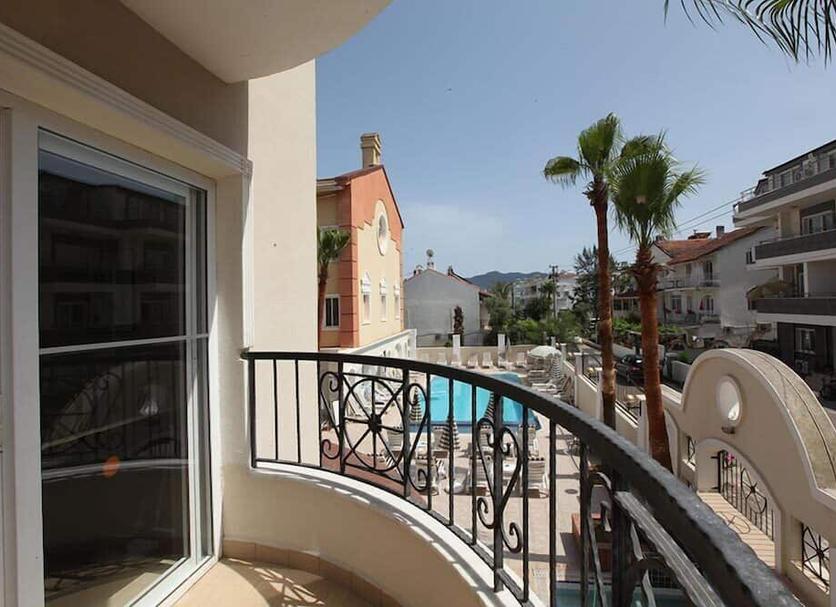 Balcony Photo