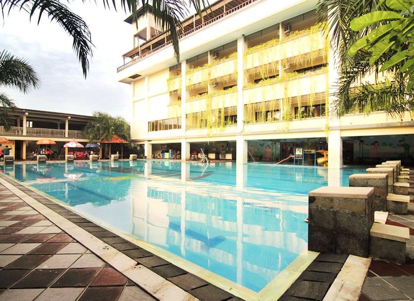 Pool Photo