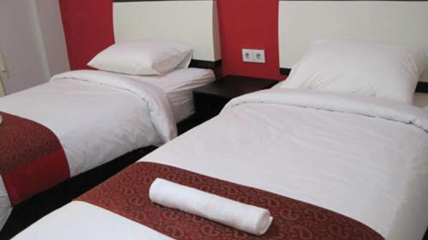 Budhi Hotel