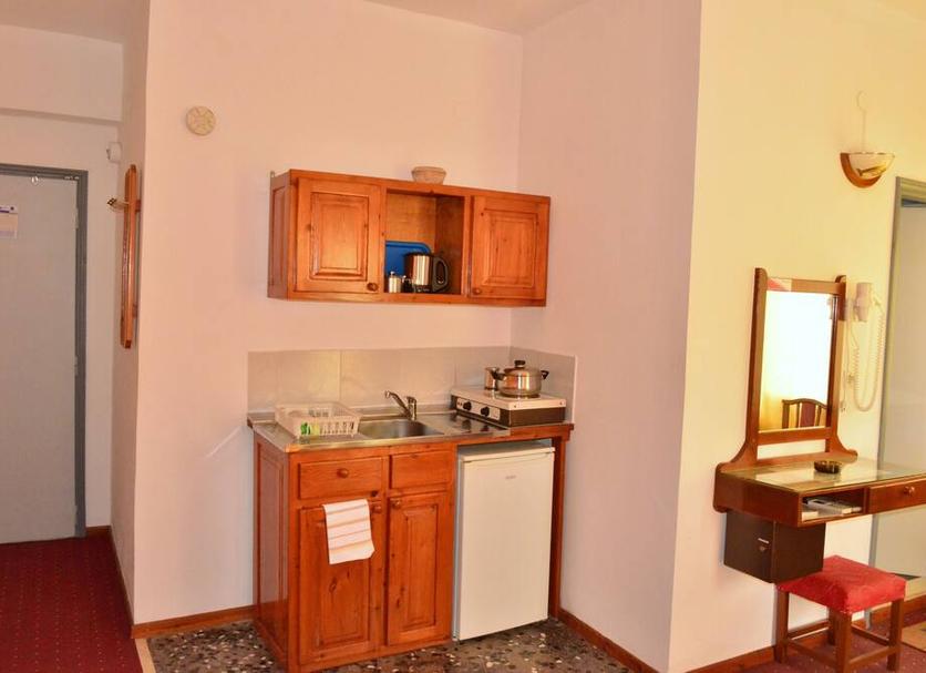 Kitchen Photo