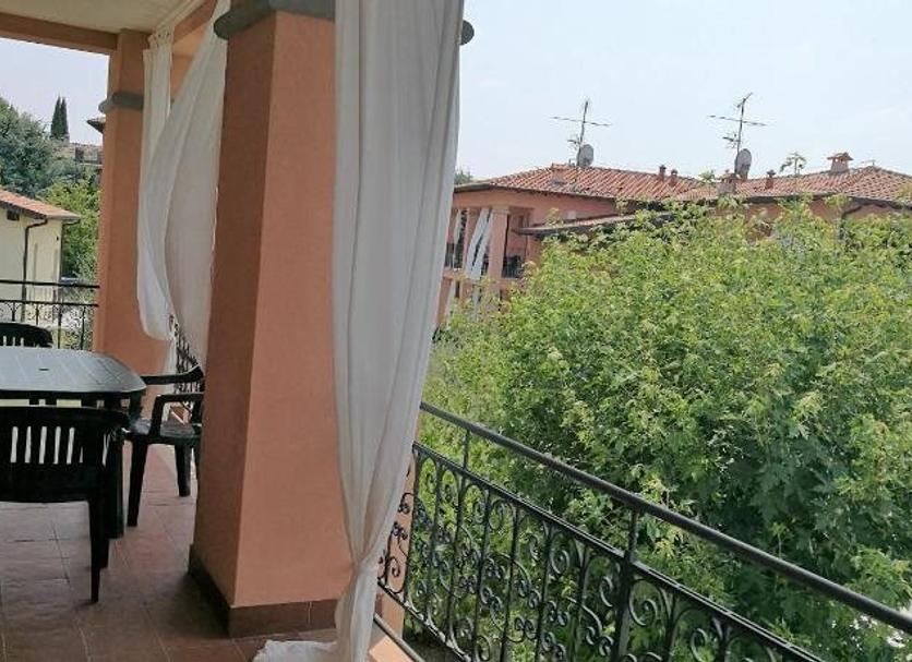 Balcony Photo