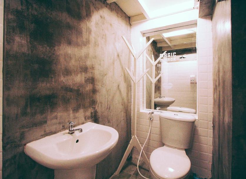 Bathroom Photo