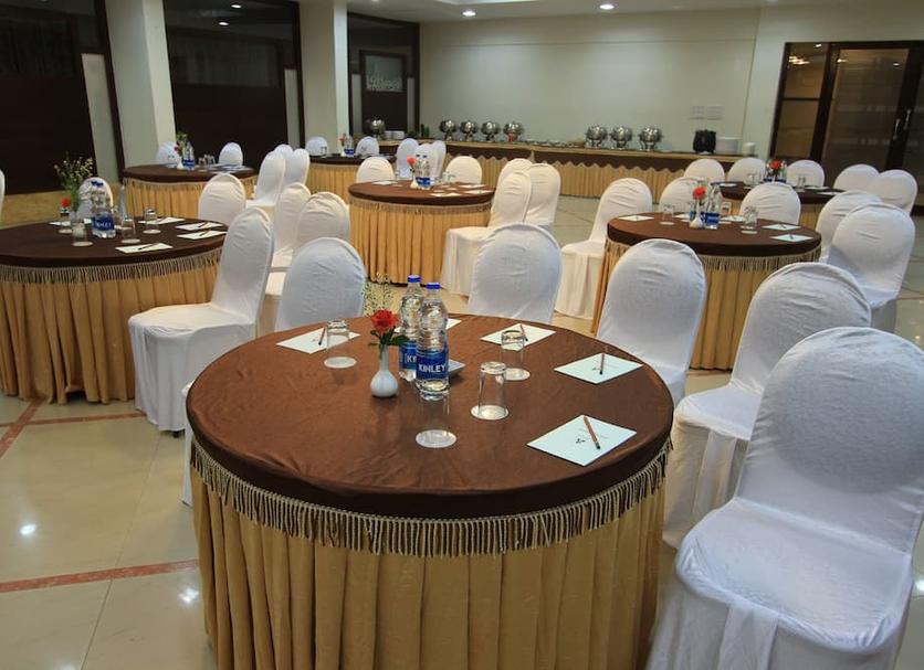 Banquet hall Photo