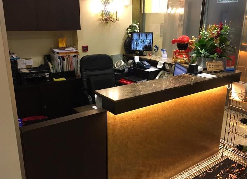 Front desk Photo