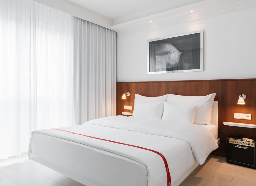 Bedroom Photo