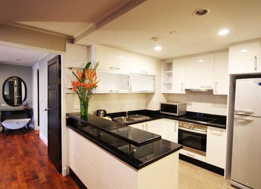 Kitchen Photo