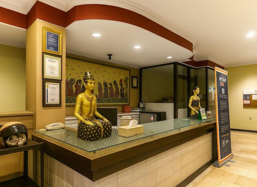 Front desk Photo