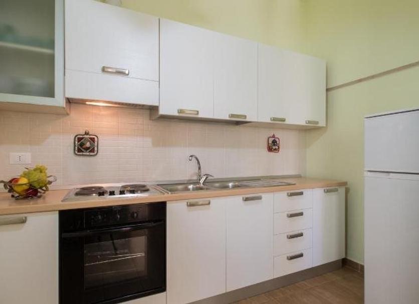 Kitchen Photo