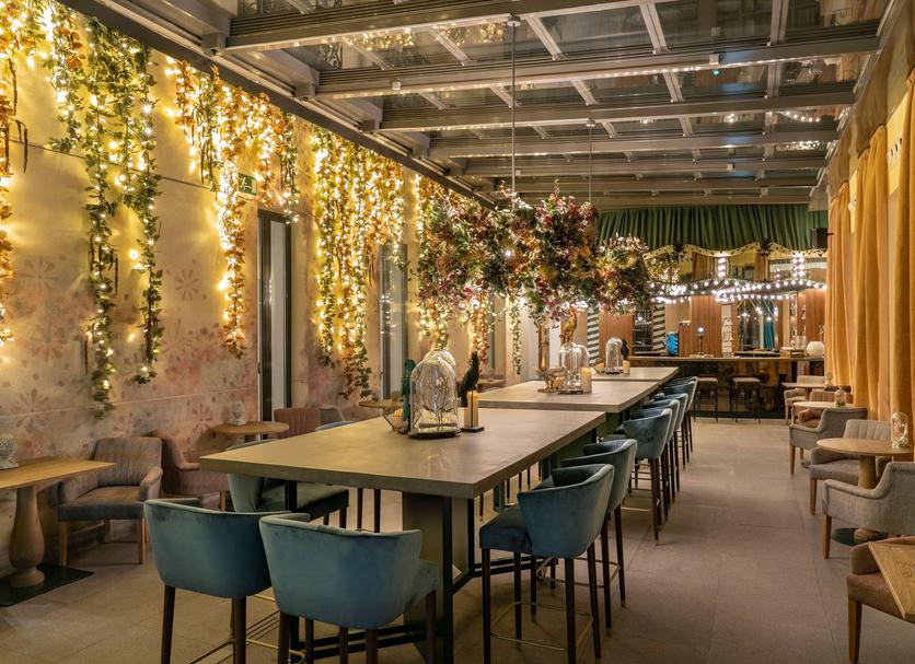 Restaurant Photo